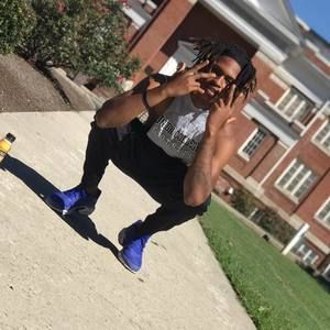 Meet your Posher, Benjamin